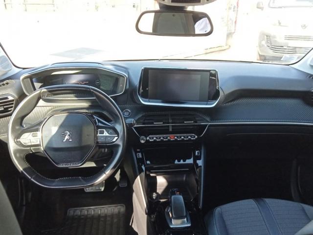 Peugeot E-208 image 3