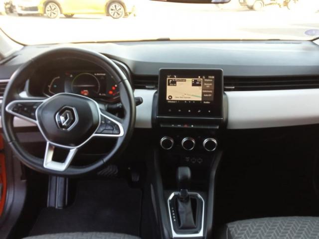 Renault Clio image 9