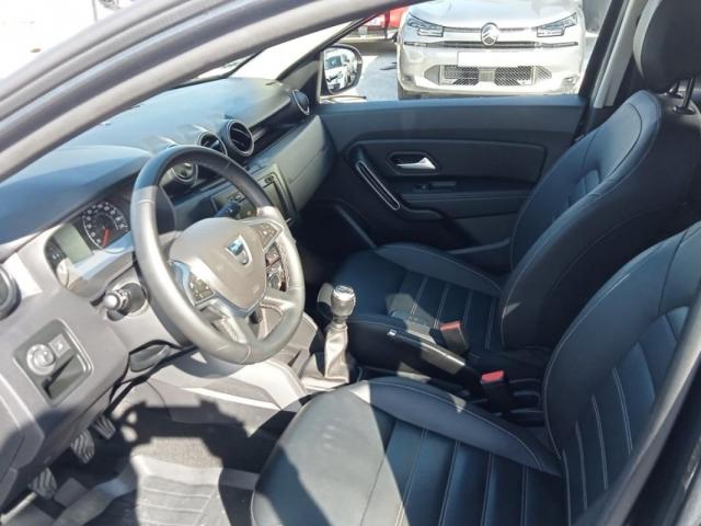 Dacia Duster image 8