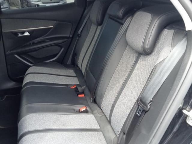 Peugeot 3008 image 9