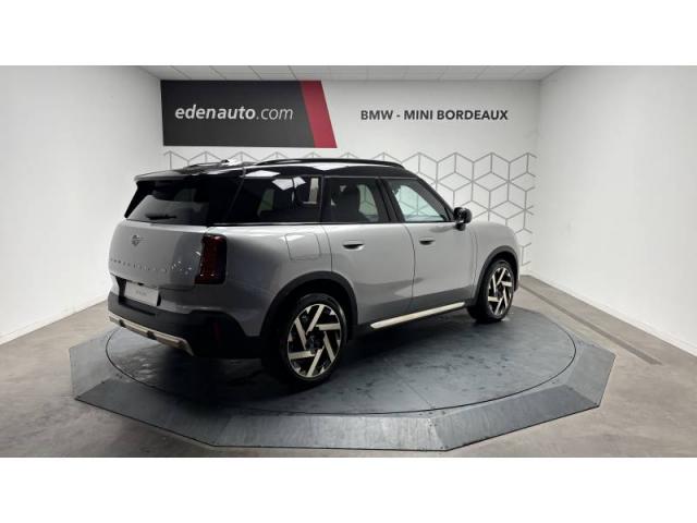 Mini Countryman image 8