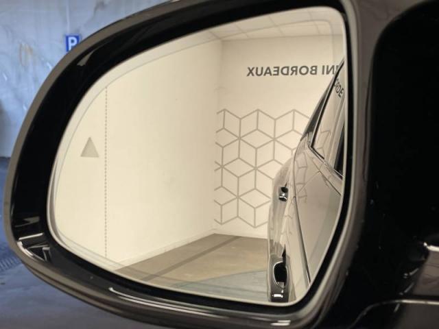 Bmw Xm image 2