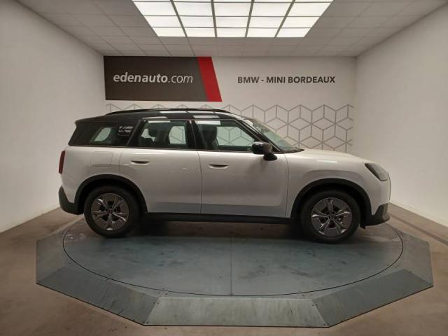 Mini Countryman image 2