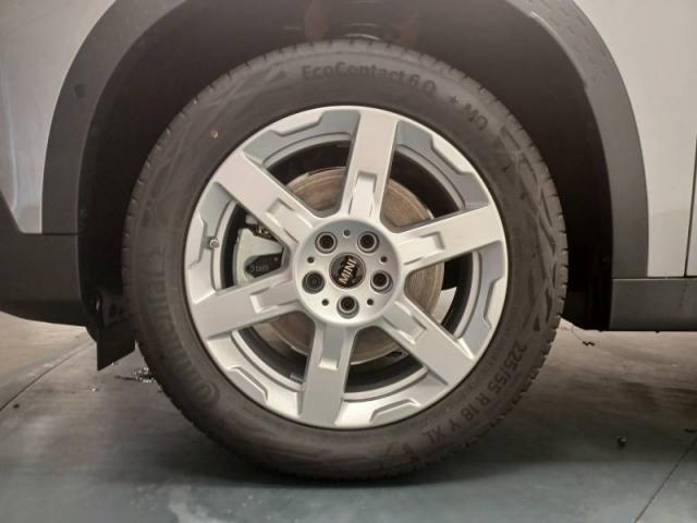 Mini Countryman image 8