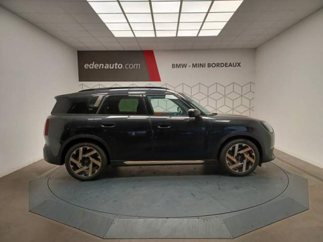 Mini Countryman image 7