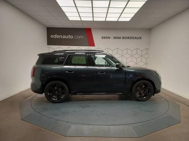 Mini Countryman image 3