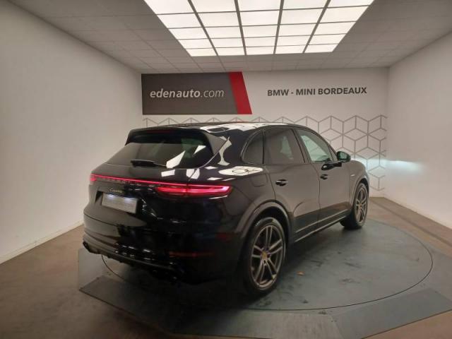 Porsche Cayenne image 2
