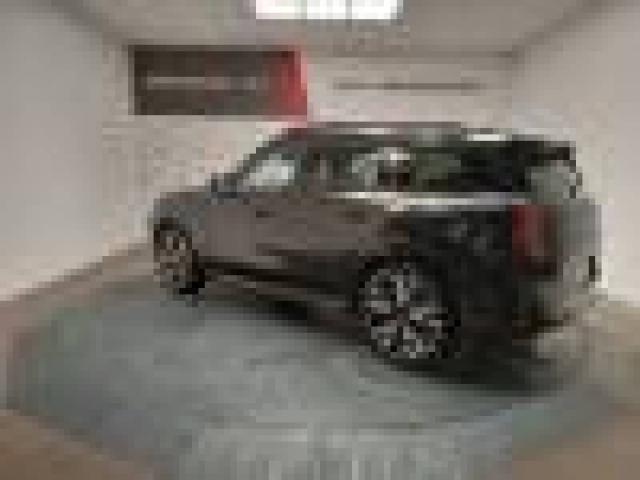 Mini Countryman image 2