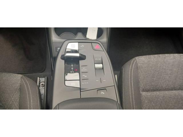 Bmw X1 image 2