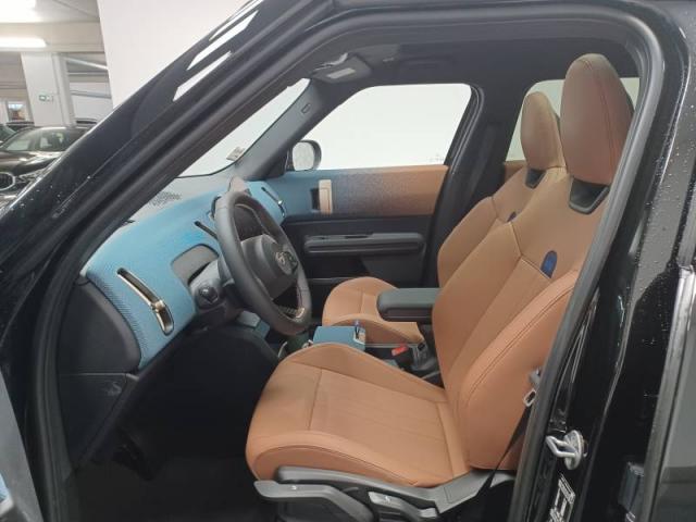 Mini Countryman image 7