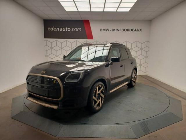 Mini Countryman image 8
