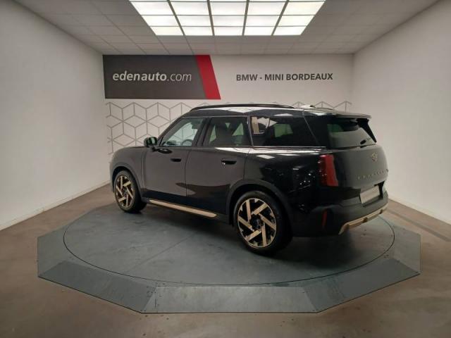 Mini Countryman image 9