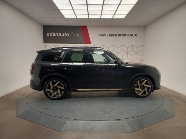 Mini Countryman image 6