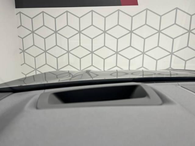 Bmw Ix3 image 4