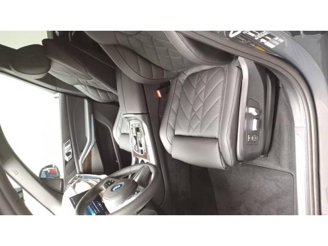 Bmw X5 image 2