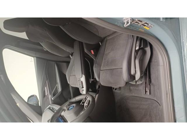 Bmw X1 image 8