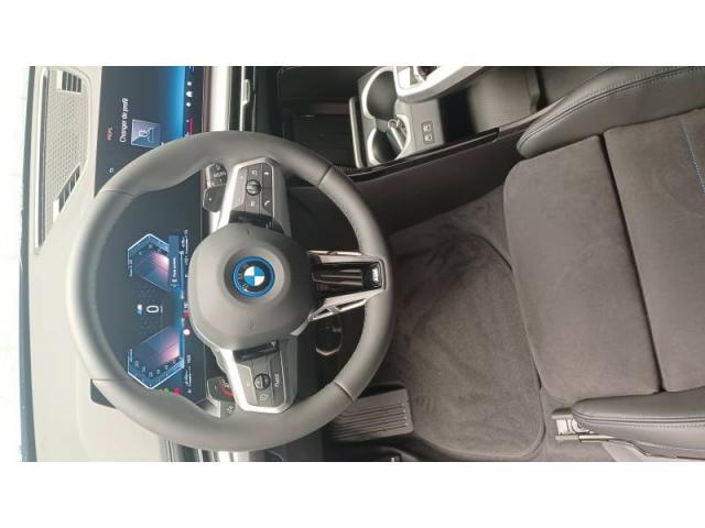 Bmw X1 image 7