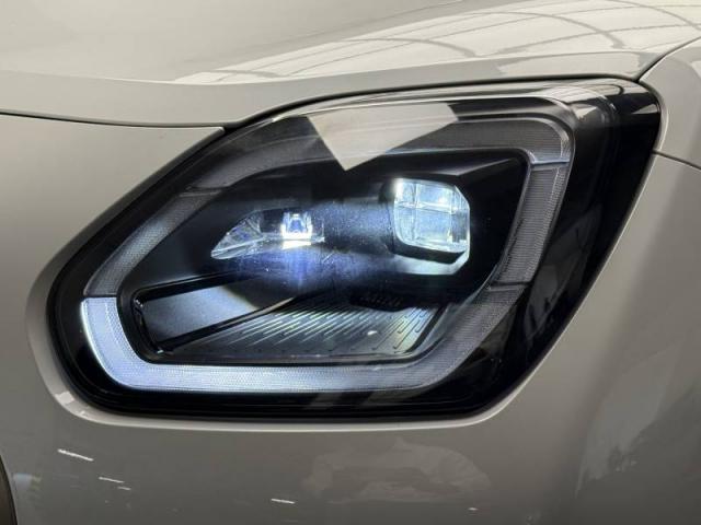 Mini Countryman image 6