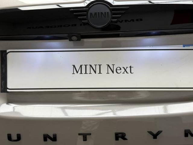 Mini Mini image 7