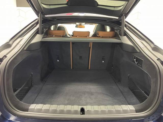 Bmw I4 image 4