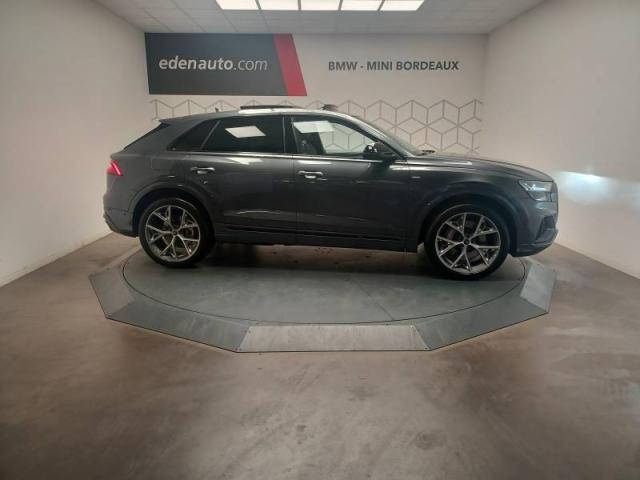 Audi Q8 image 8
