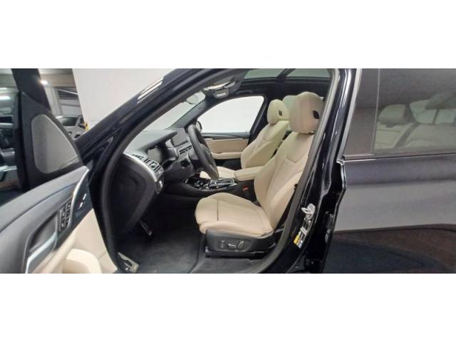 Bmw Ix3 image 4