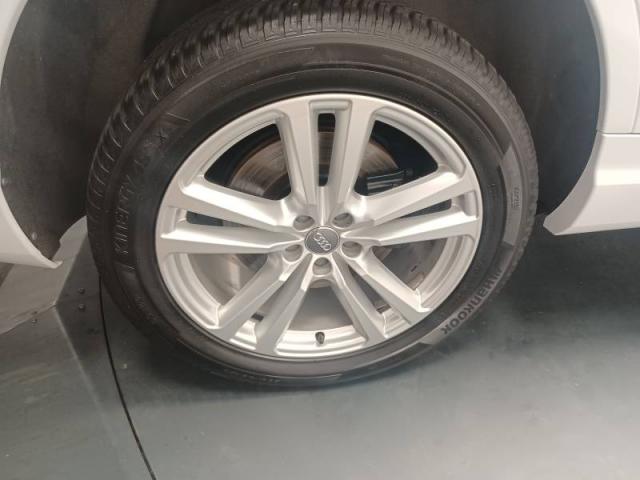 Audi Q7 image 1