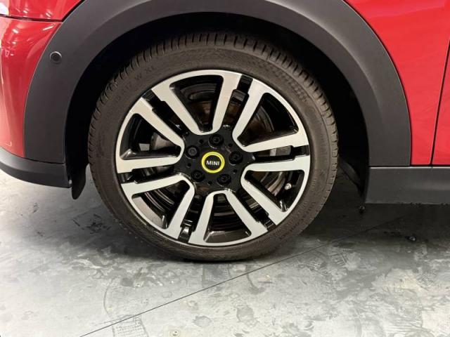 Mini Mini image 3