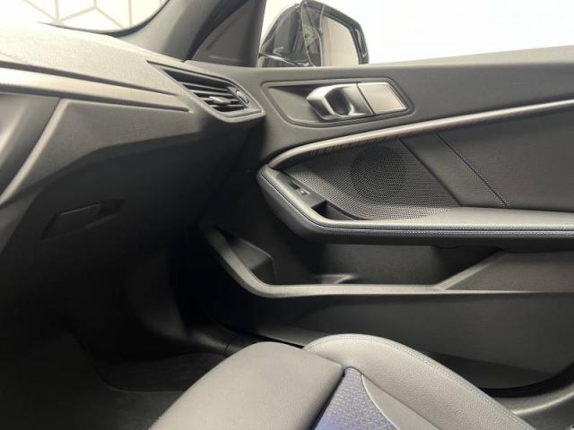 Bmw Série 1 image 8