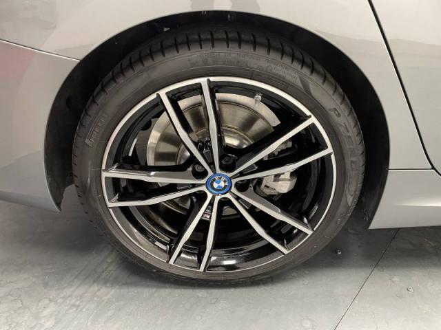 Bmw Série 3 image 3