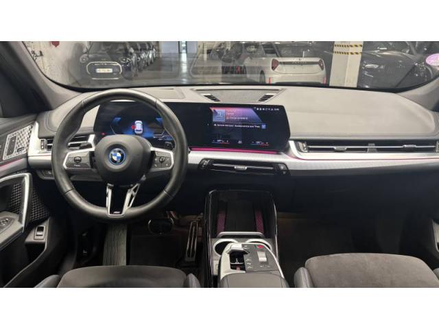 Bmw X1 image 2
