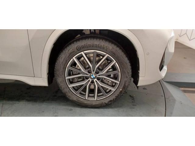 Bmw X1 image 2
