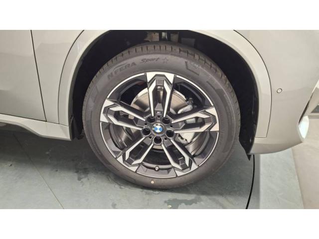 Bmw X1 image 9