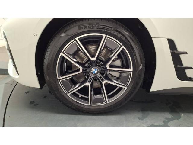 Bmw I4 image 1