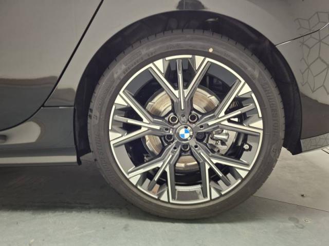Bmw Série 1 image 6