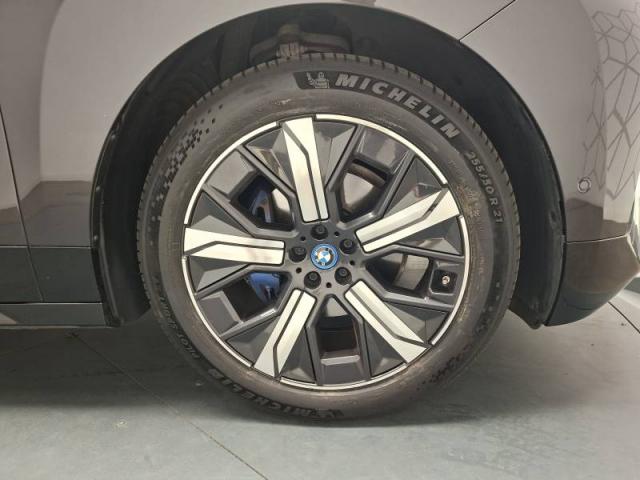 Bmw Ix image 5