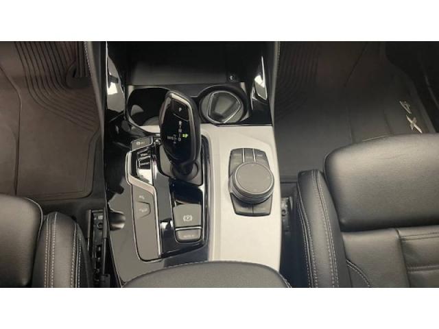 Bmw X4 image 2