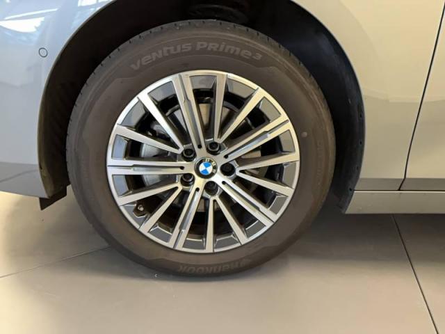 Bmw Serie 2 image 7