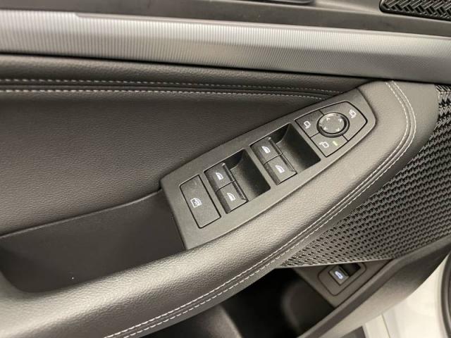 Bmw Serie 2 image 2