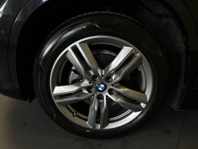 Bmw X1 image 2
