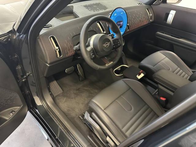 Mini Countryman image 1