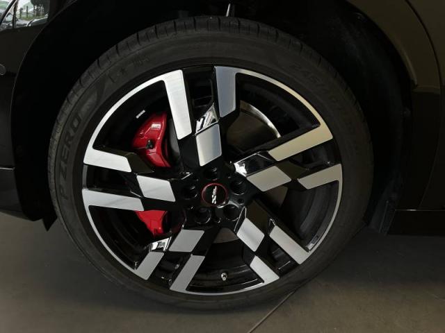 Mini Countryman image 6