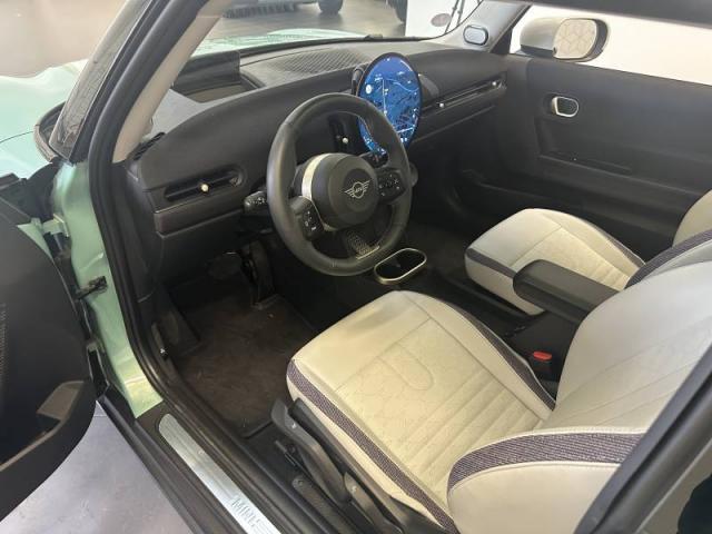 Mini Cooper image 7