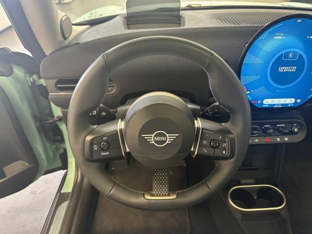 Mini Cooper image 9