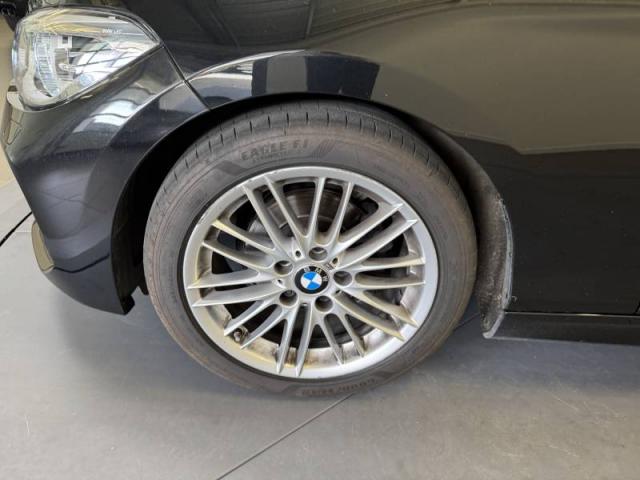Bmw Série 1 image 6