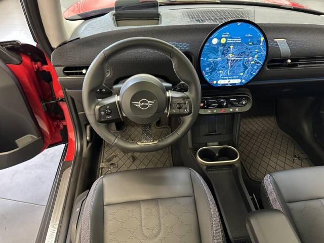 Mini Cooper image 2