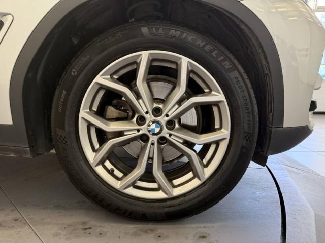 Bmw X3 image 2