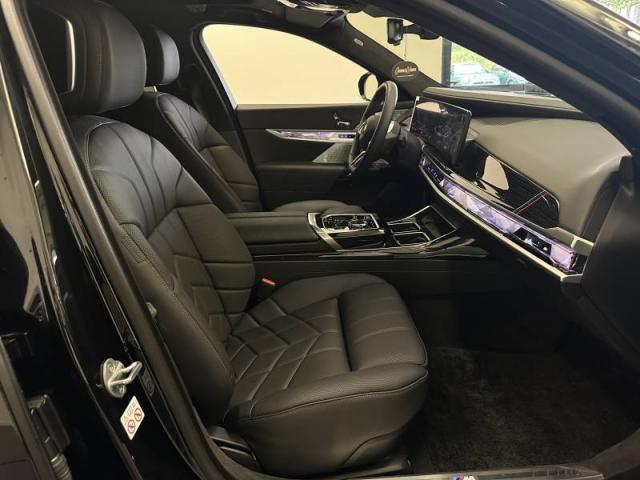 Bmw Série 7 image 7