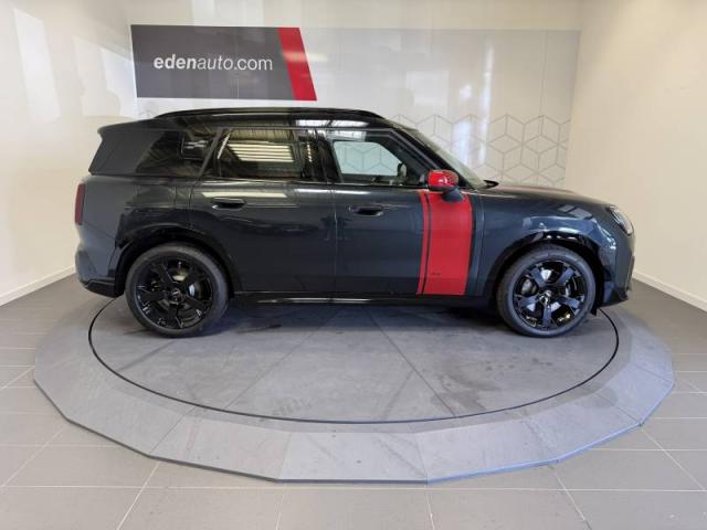 Mini Countryman image 2
