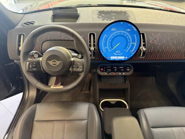 Mini Countryman image 6